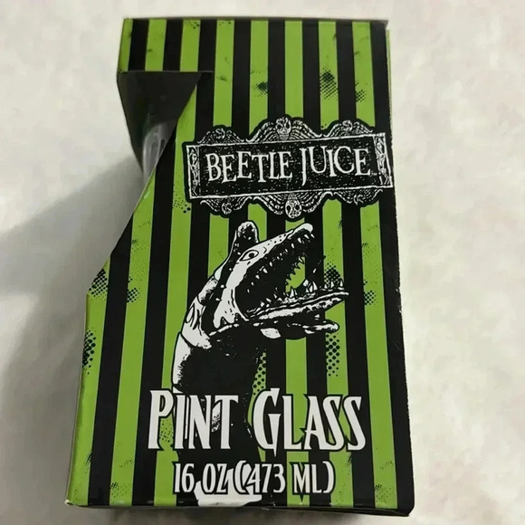 NEW Beetle Juice Pint Glass Cup Halloween Spooky Decor 16oz - Picture 3 of 11